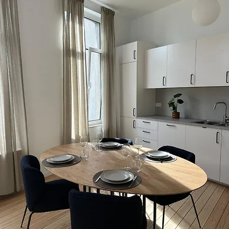 4- Nid Lumineux 1 Au Coeur D'ixelles 公寓