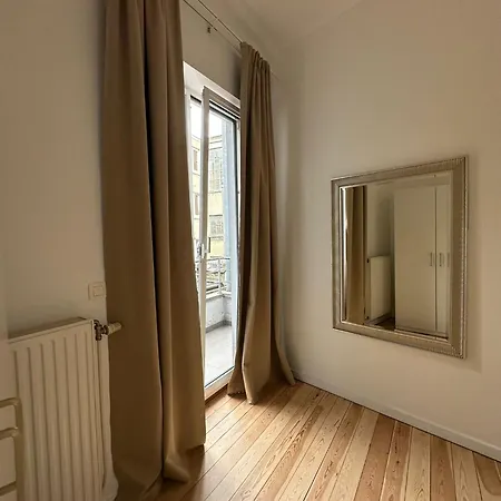 4- Nid Lumineux 1 Au Coeur D'ixelles 公寓 *